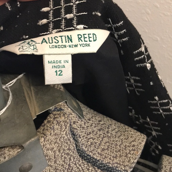 Rare vintage silk-lined Austin Reed Jacket, EUC - Picture 7 of 7